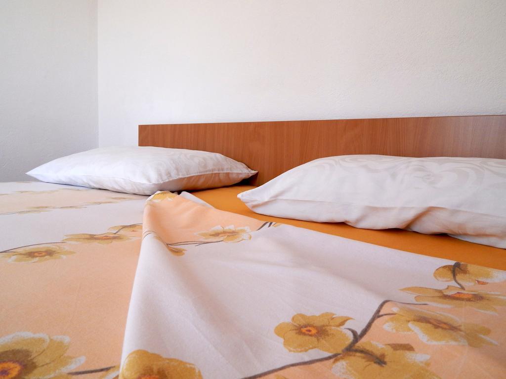 Apartments Marija Pag Town Chambre photo