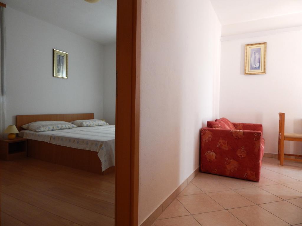 Apartments Marija Pag Town Chambre photo